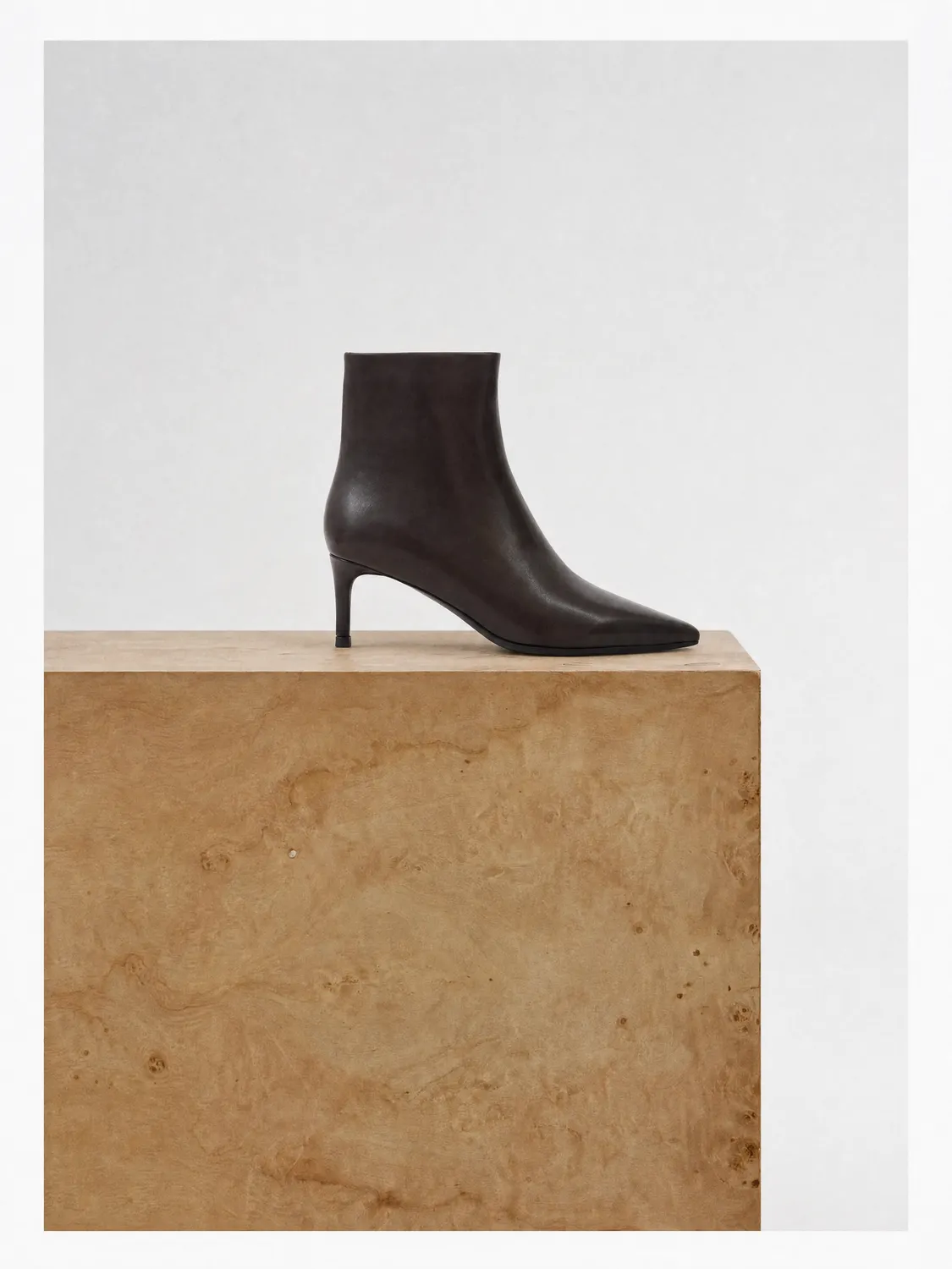 Mi/Mai Noura Low bottines chocolat veau talon 6 cm