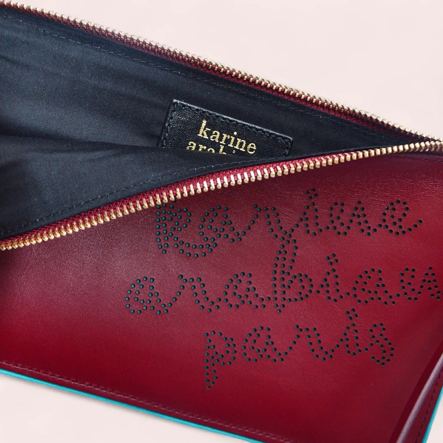 Karine Arabian Carie pochette cuir bordeaux 15x25cm