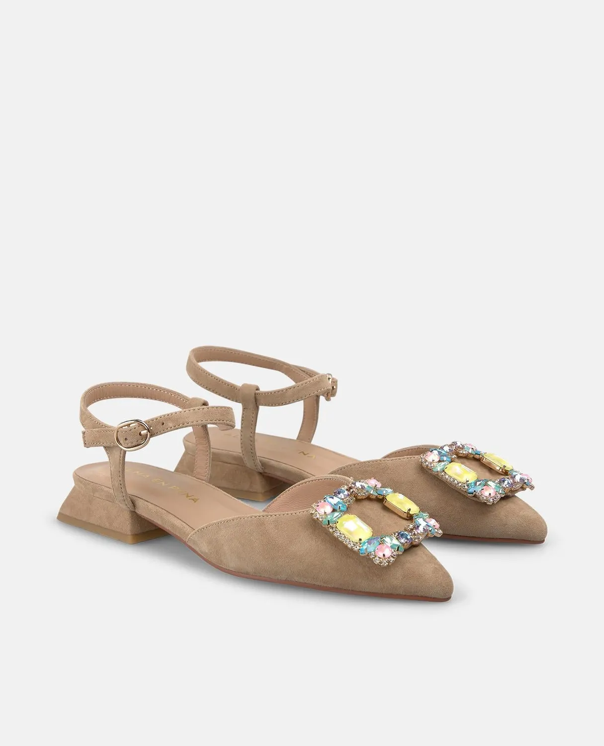 Alma en Pena V261002 sandales plates sable cuir