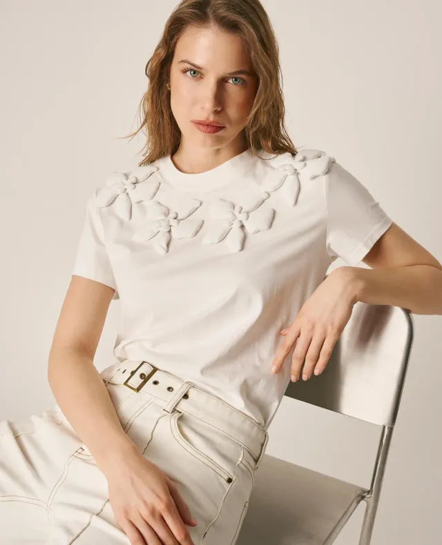 Alma en Pena V26CL0700 t-shirt blanc coton fleurs 3D