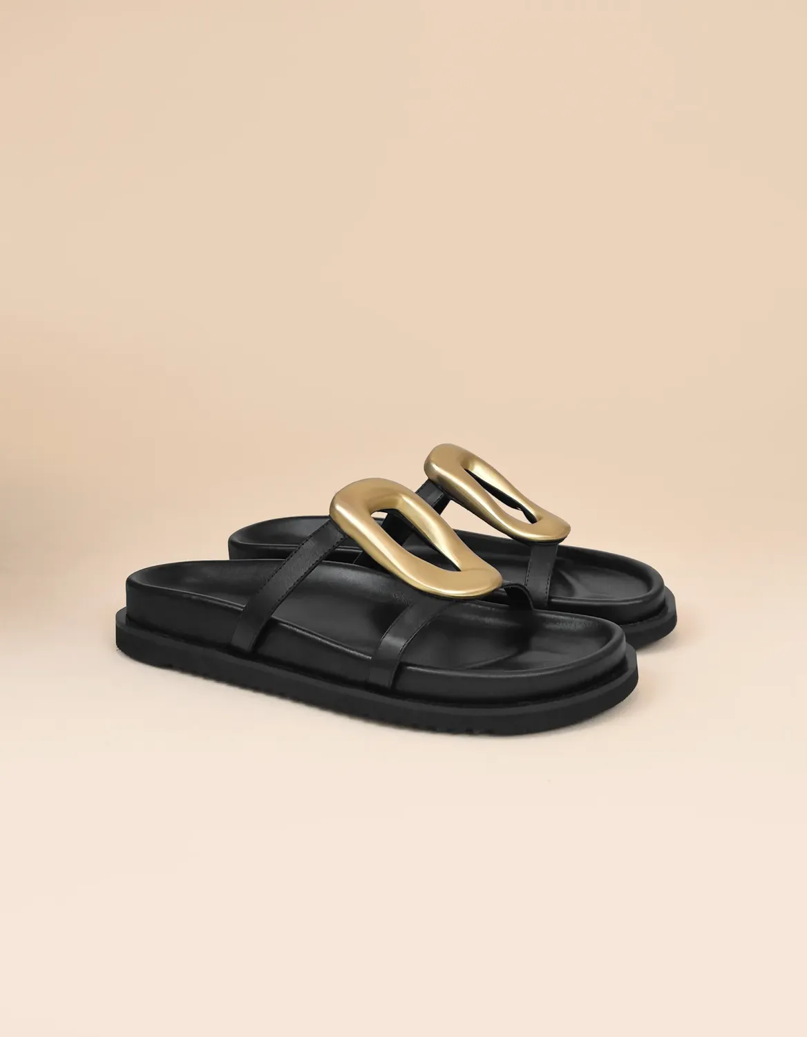 Mi/Mai Milos Black mules cuir noir bijou doré
