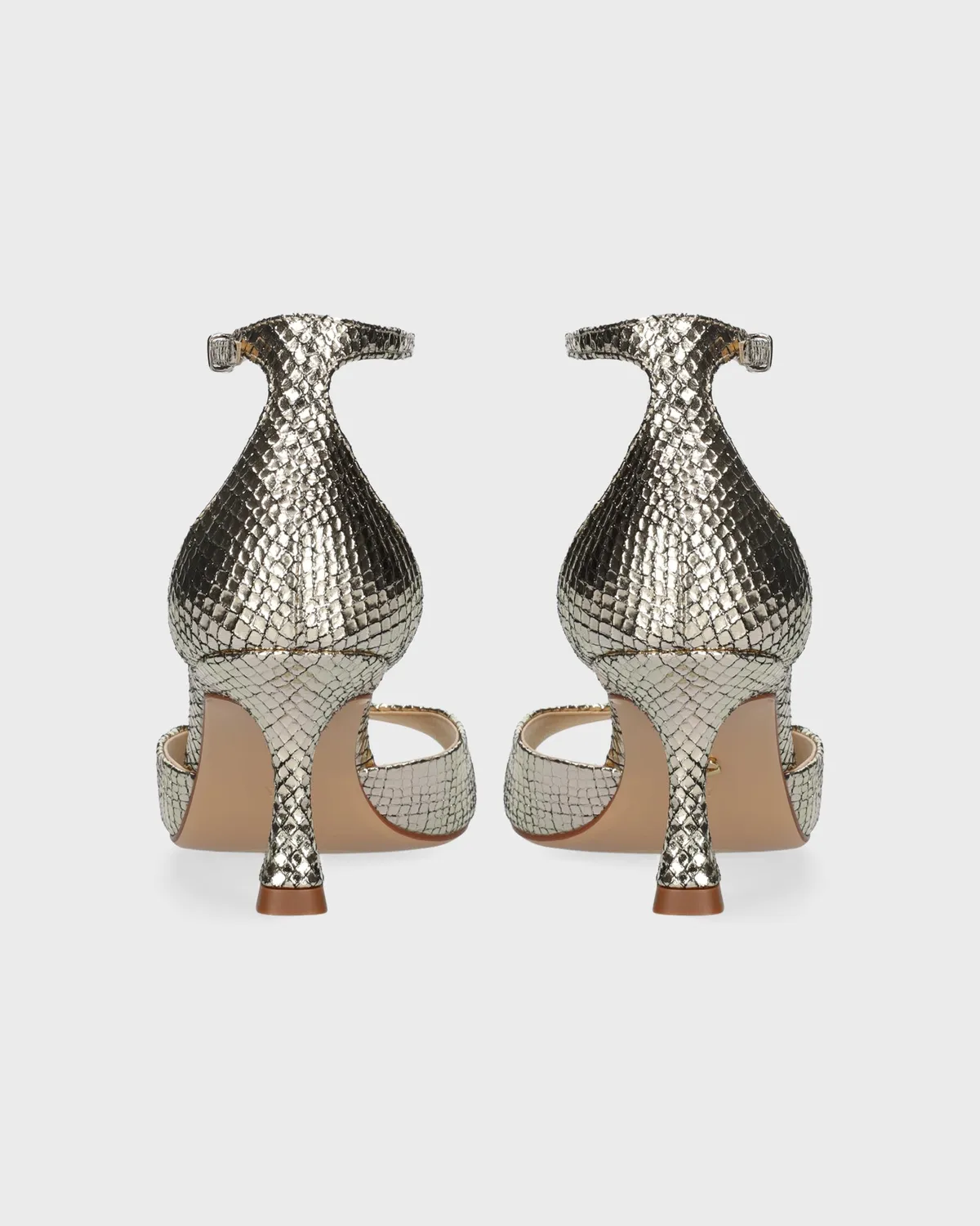 Lola Cruz Kumala Sandals 65 sandales platine