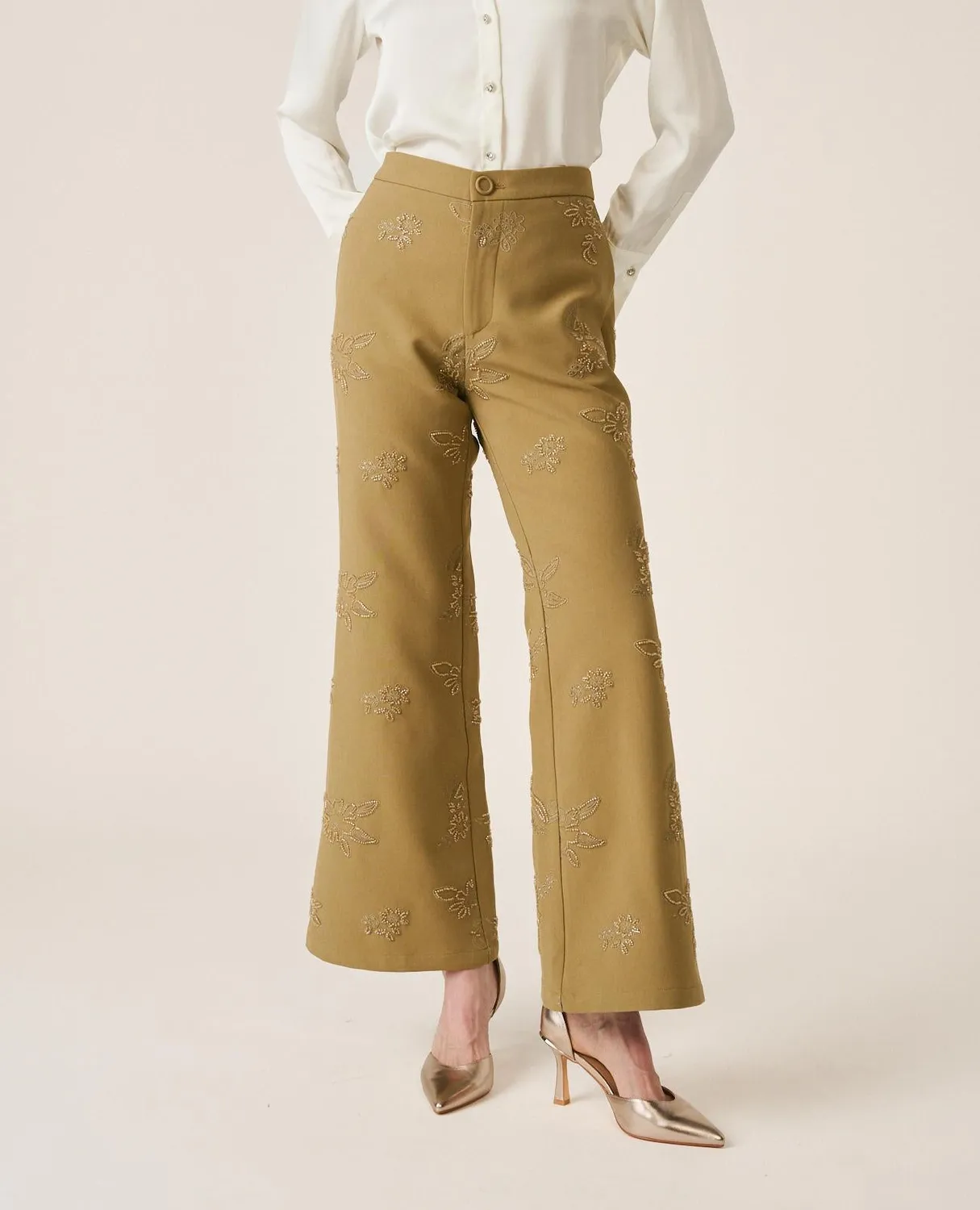 Alma en Pena V26CL1618 pantalon flare kaki brodé