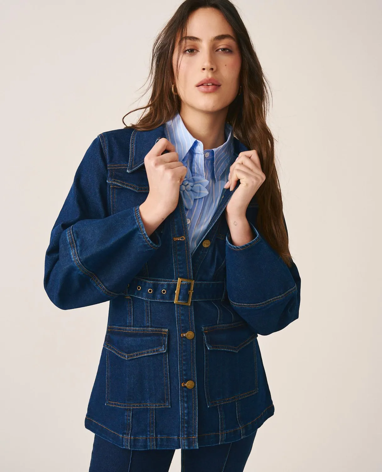 Alma en Pena I25CL1102 veste jean bleu ceinture