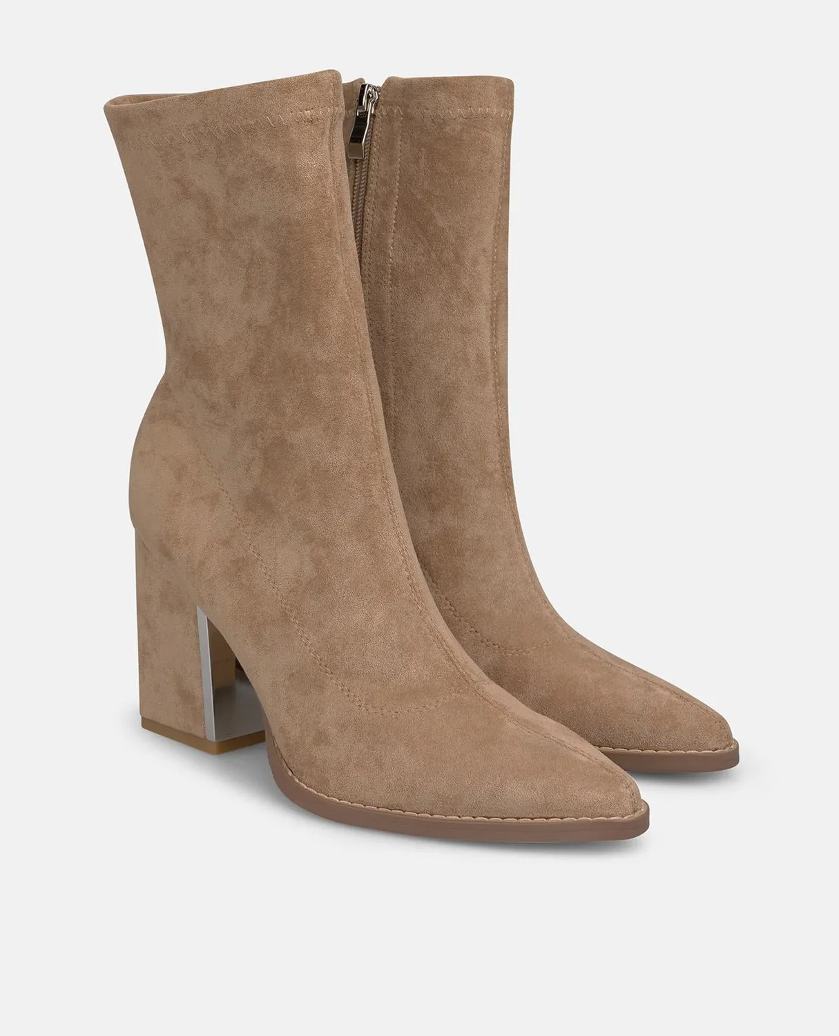 Alma en Pena I2652148C bottines effet daim sable talon 8 cm