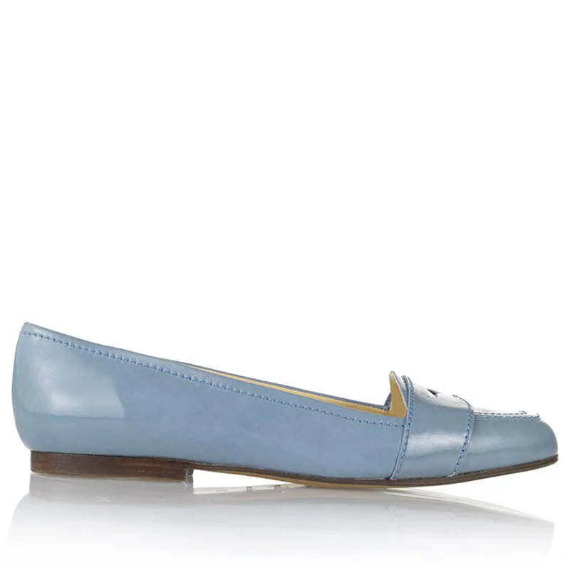 Bégum Paris Boston mocassins vernis bleu vif talon 1 cm