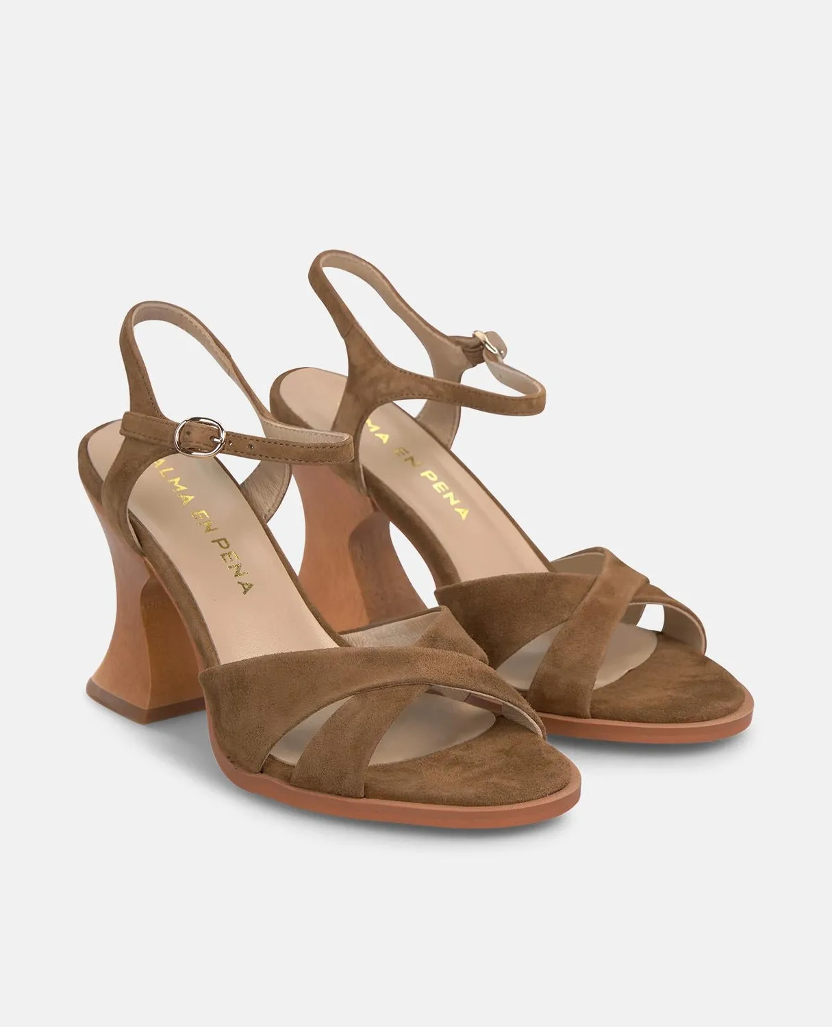 Alma en Pena V262450 sandales talon bois caramel cuir 10 cm