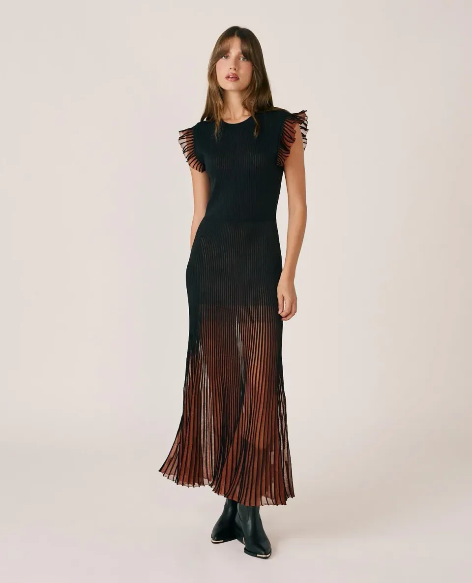 Alma en Pena I26CL0212 robe midi noire canalé ajustée