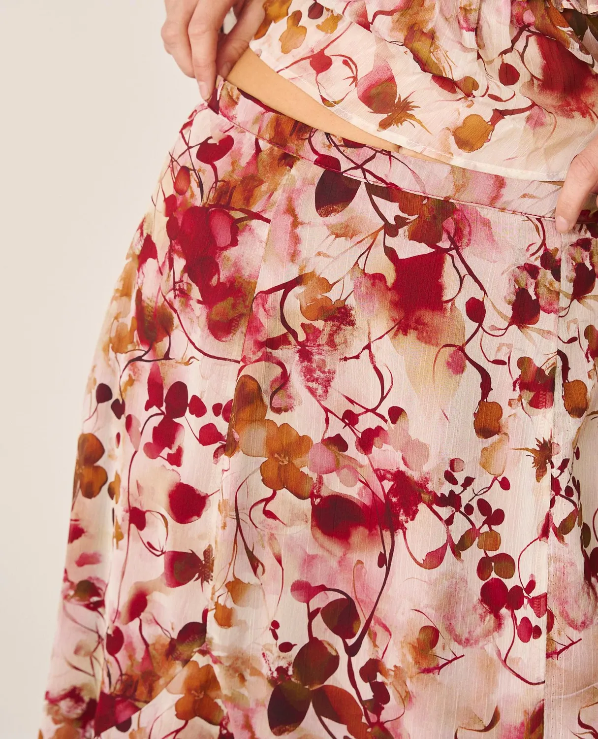 Alma en Pena I26CL1808 jupe midi rose floral gaze