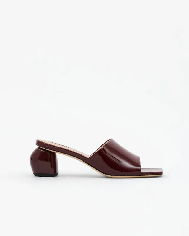 Mi/Mai Gemma Low Burgundy mules verni 5 cm
