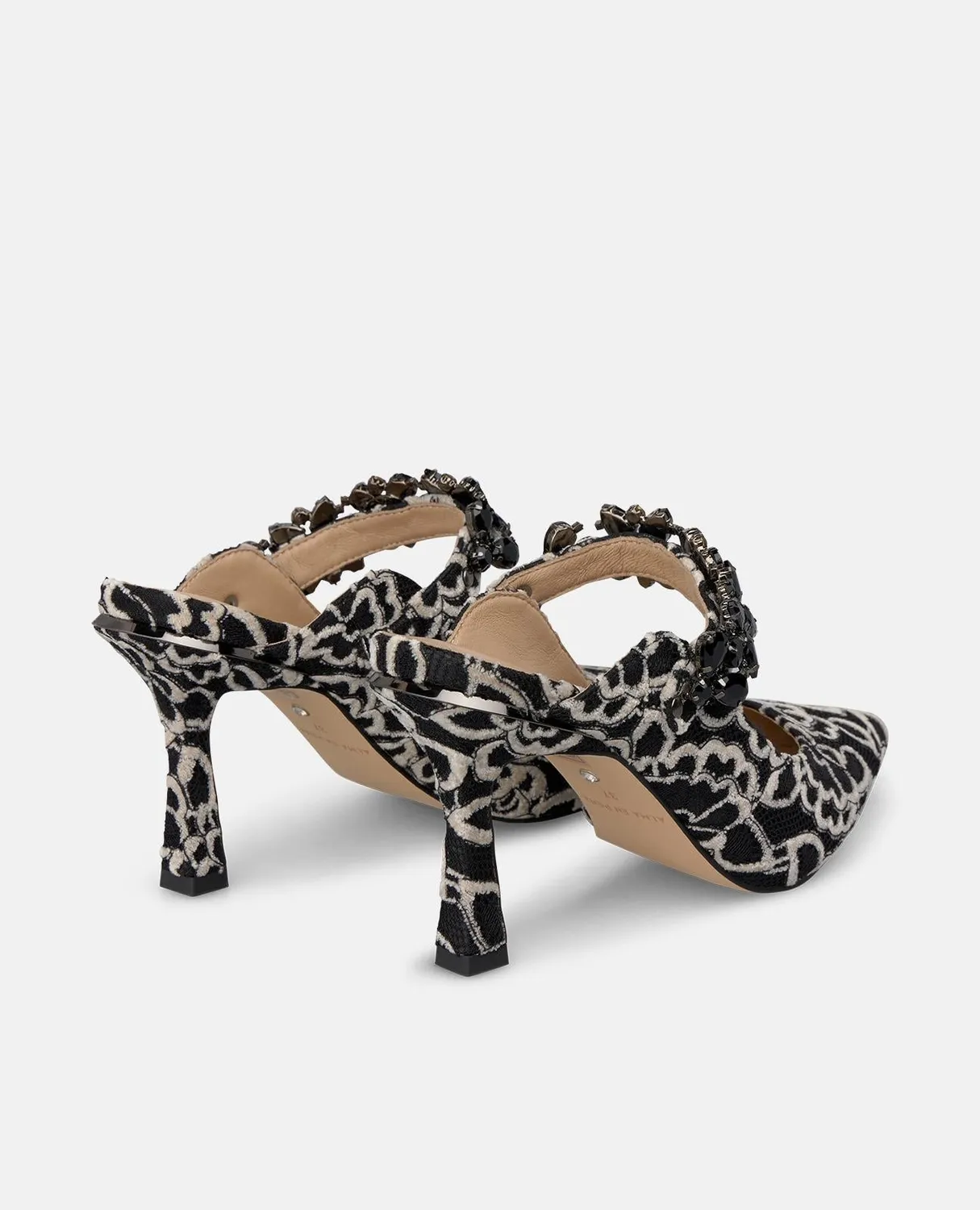 Alma en Pena I260252 escarpins noirs vernis brillants