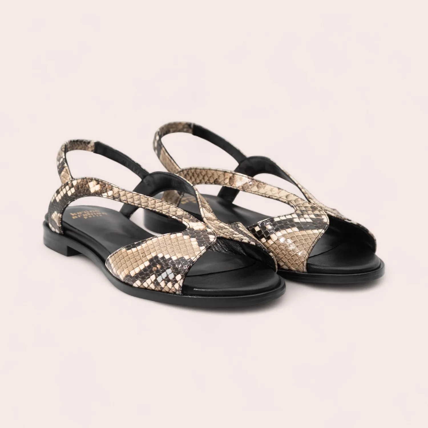 Karine Arabian Yoni sandale plate python taupe