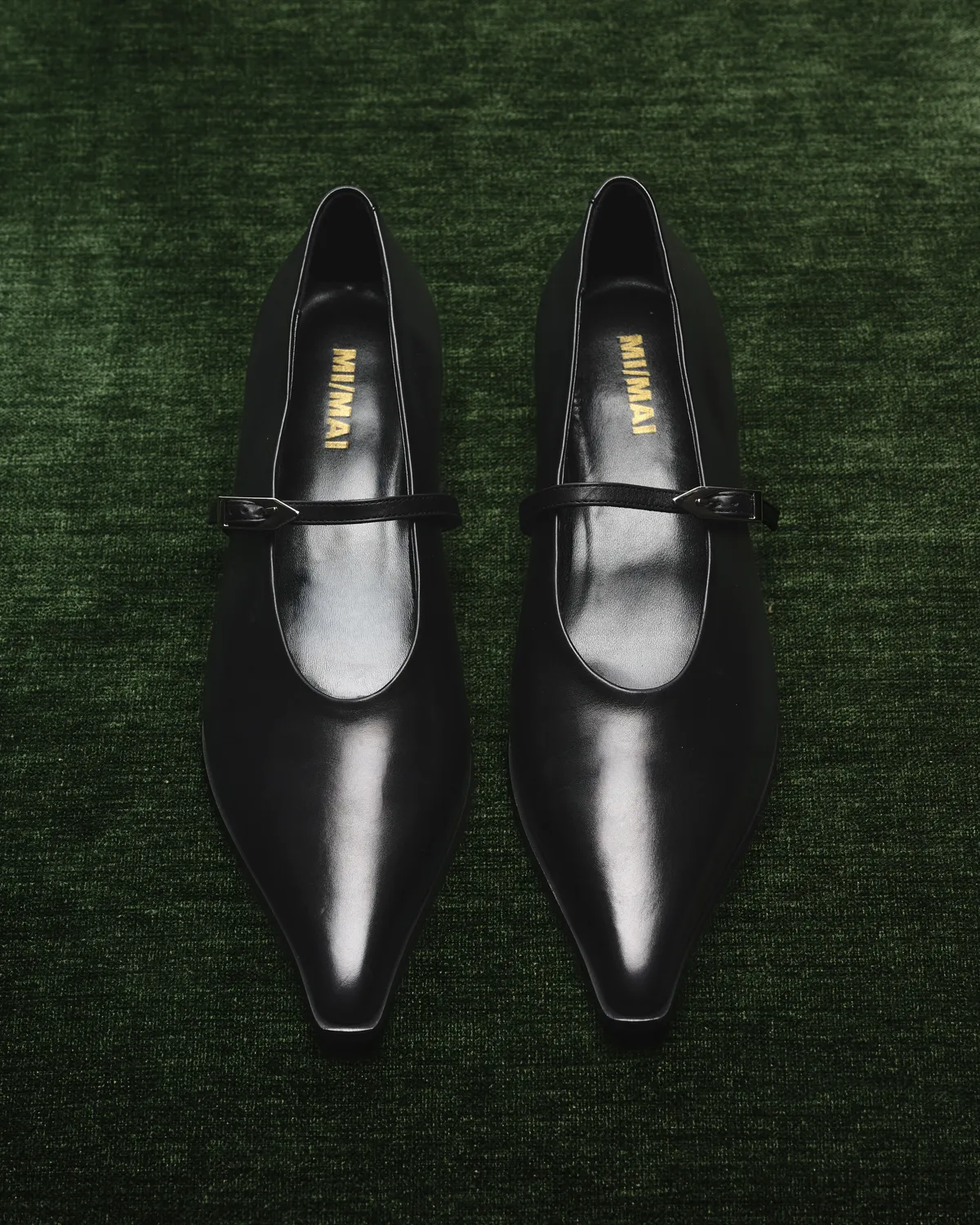 Mi/Mai Renzo Black escarpins cuir noir bride