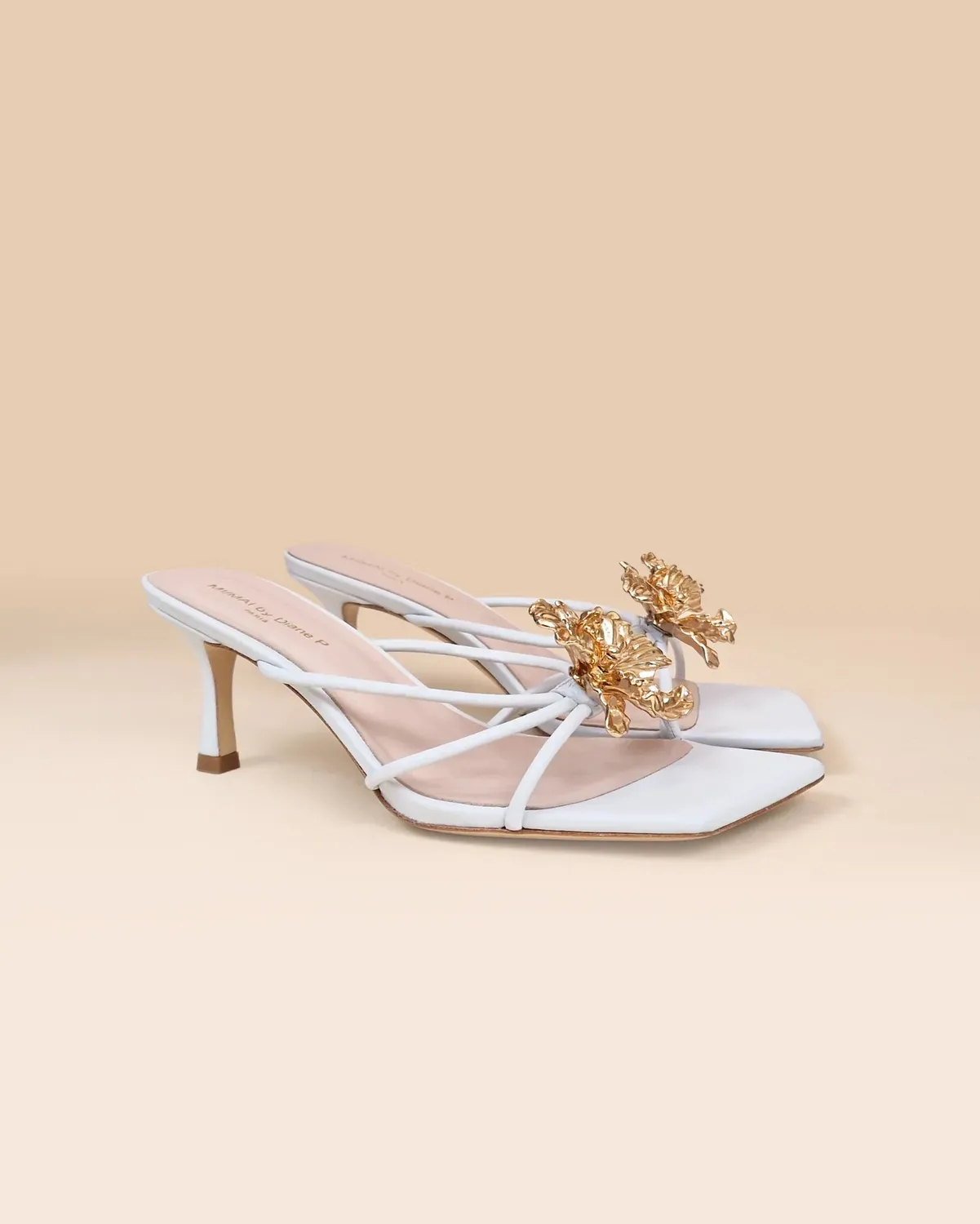 Mi/Mai Thira White mules 6 accessoires interchangeables