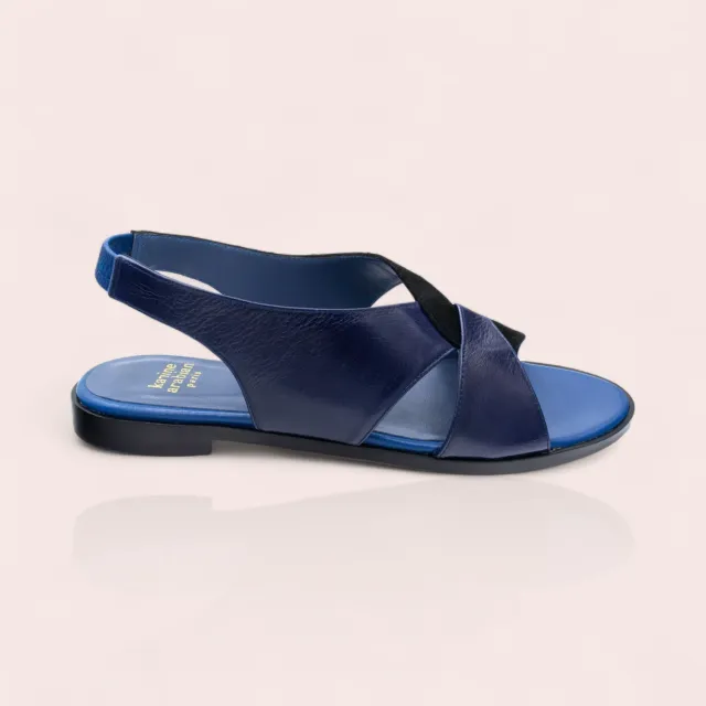 Karine Arabian Kensington sandales plates cuir bleu 41