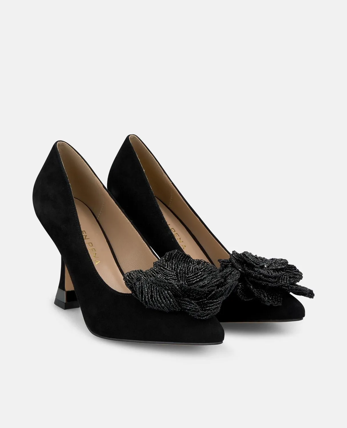 Alma en Pena I250433 escarpins noirs cuir fleur 9 cm