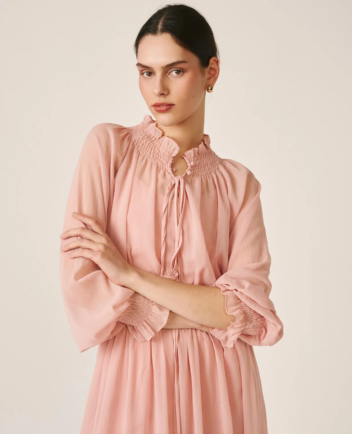 Alma en Pena V26CL0255 robe longue rose col froncé