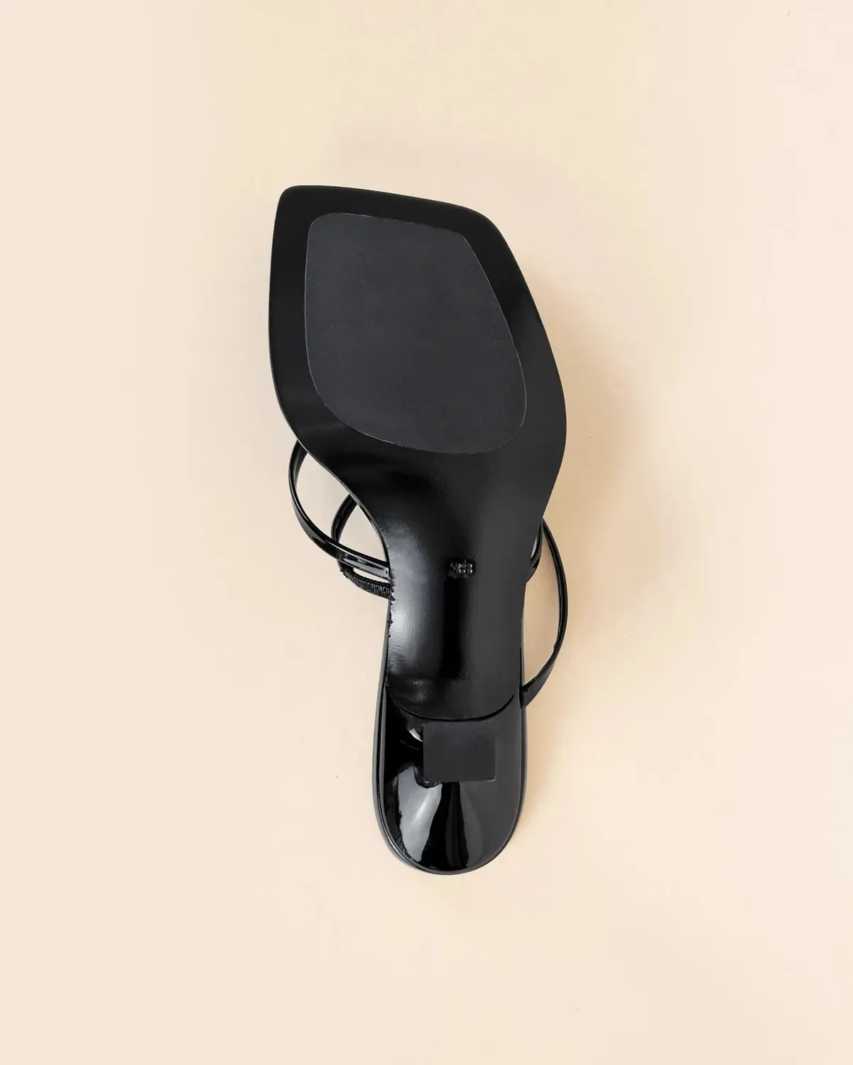 Mi/Mai Misty Black Patent mule vernie bout carré