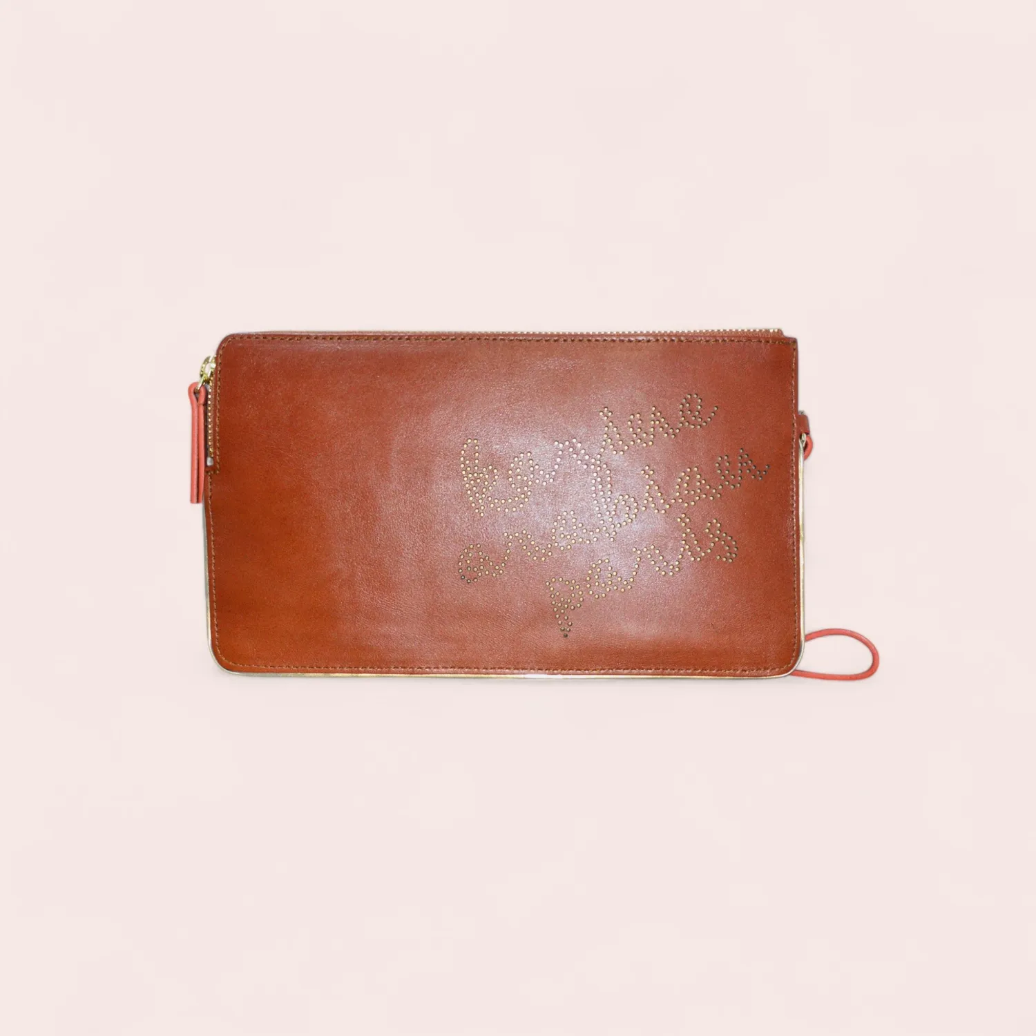 Karine Arabian CARIE pochette cuir cognac 15x25cm zippée