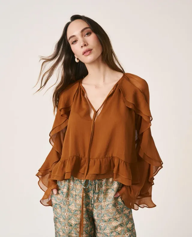 Alma en Pena V26CL0506 blouse marron à volants gaze