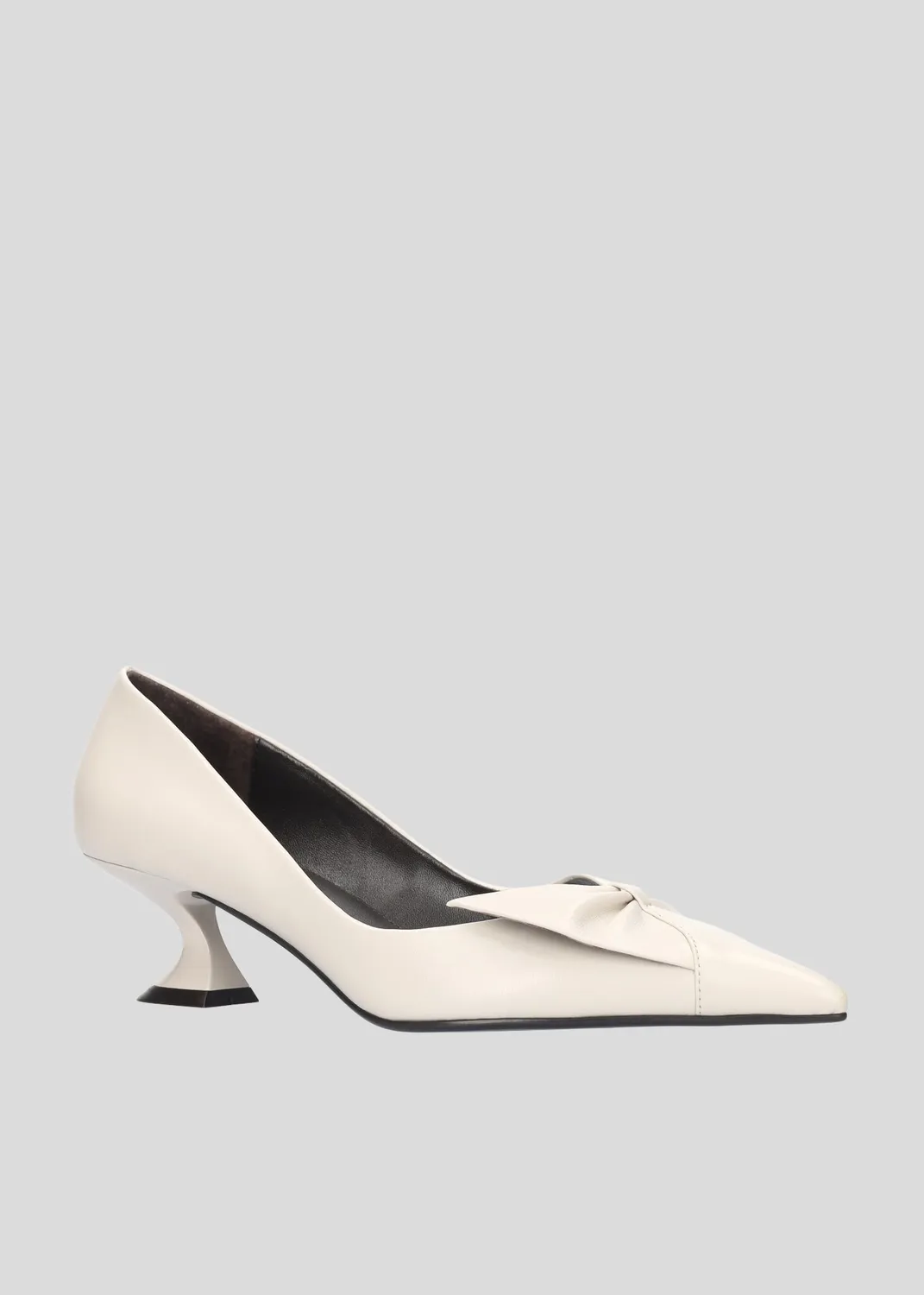 Lola Cruz Manuela Pumps 50 escarpins écru cuir