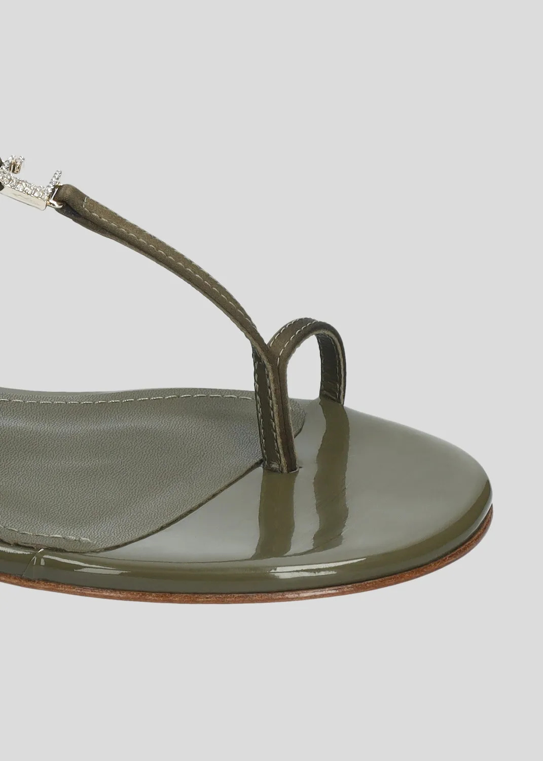 Lola Cruz June sandales plates kaki cuir plat