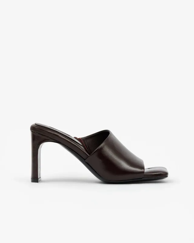 Mi/Mai Alba Burgundy mules cuir bordeaux bout carré