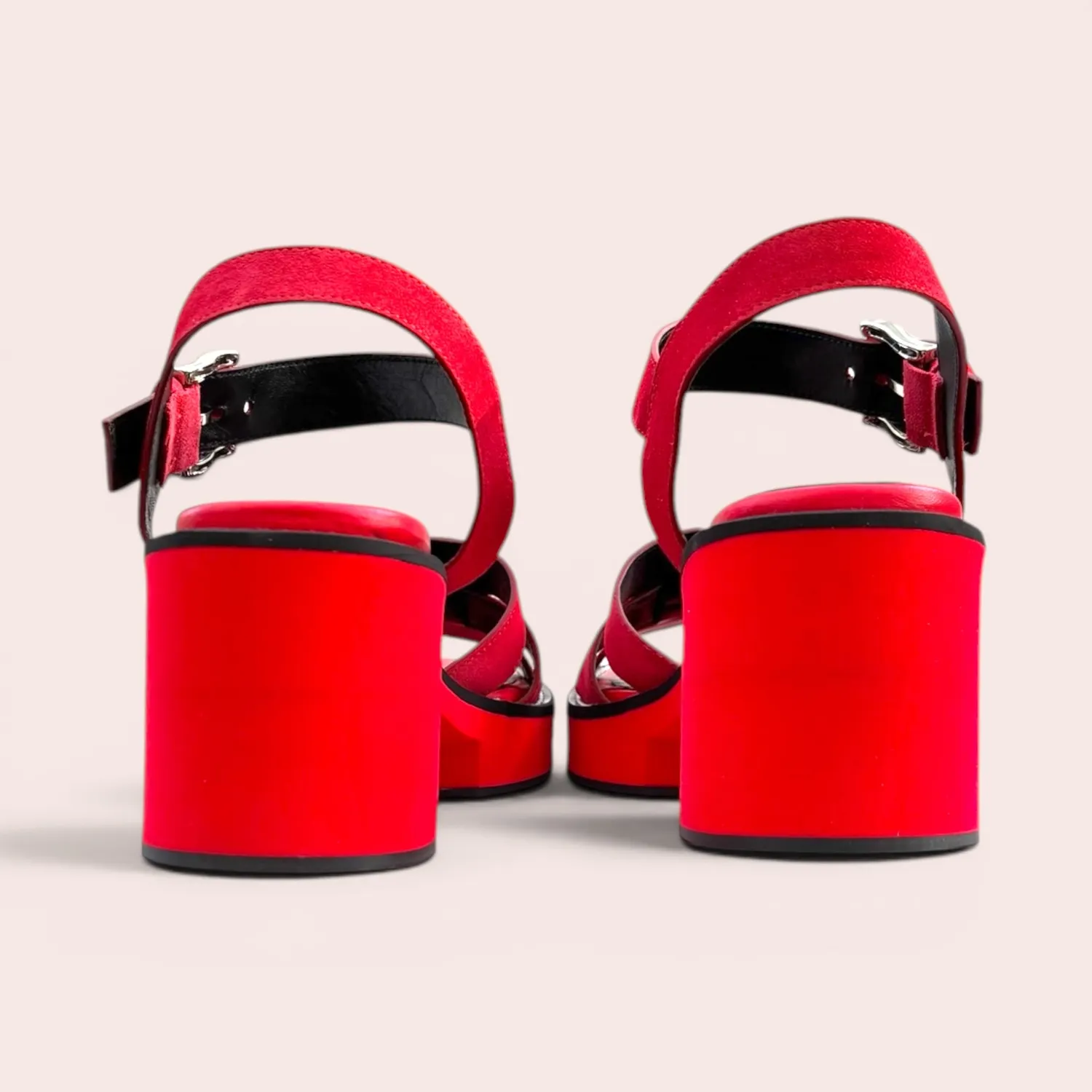 Karine Arabian Hayana sandales cuir rouge plateforme 65mm