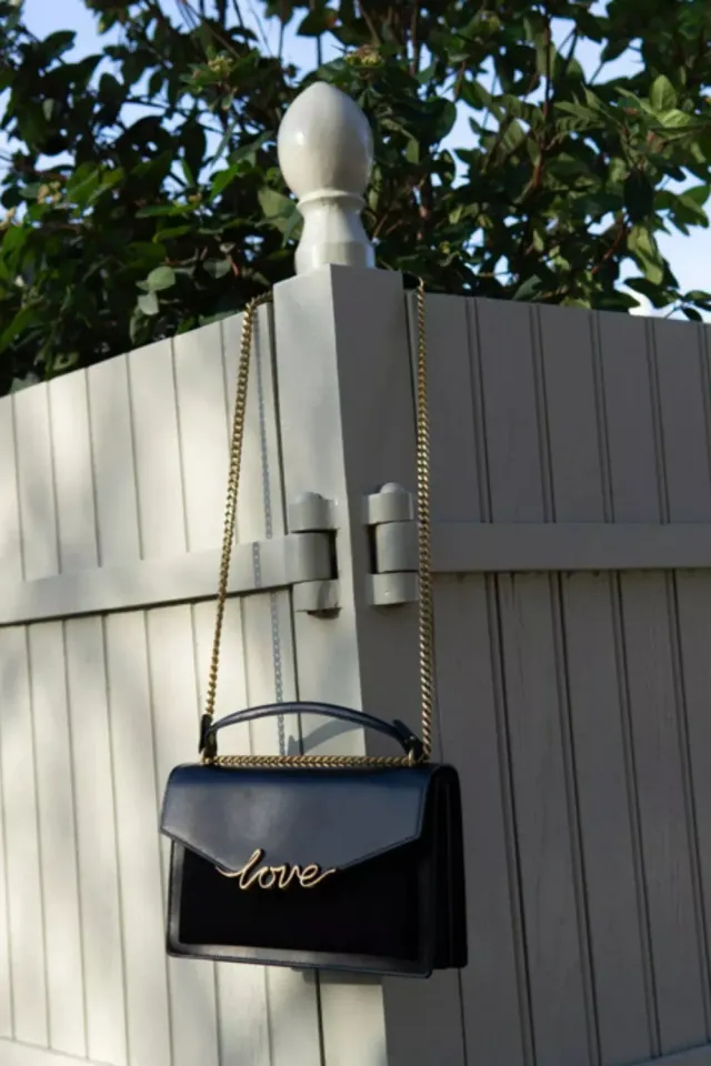 Mi/Mai Premier Amour Black on Black sac cuir 26 cm