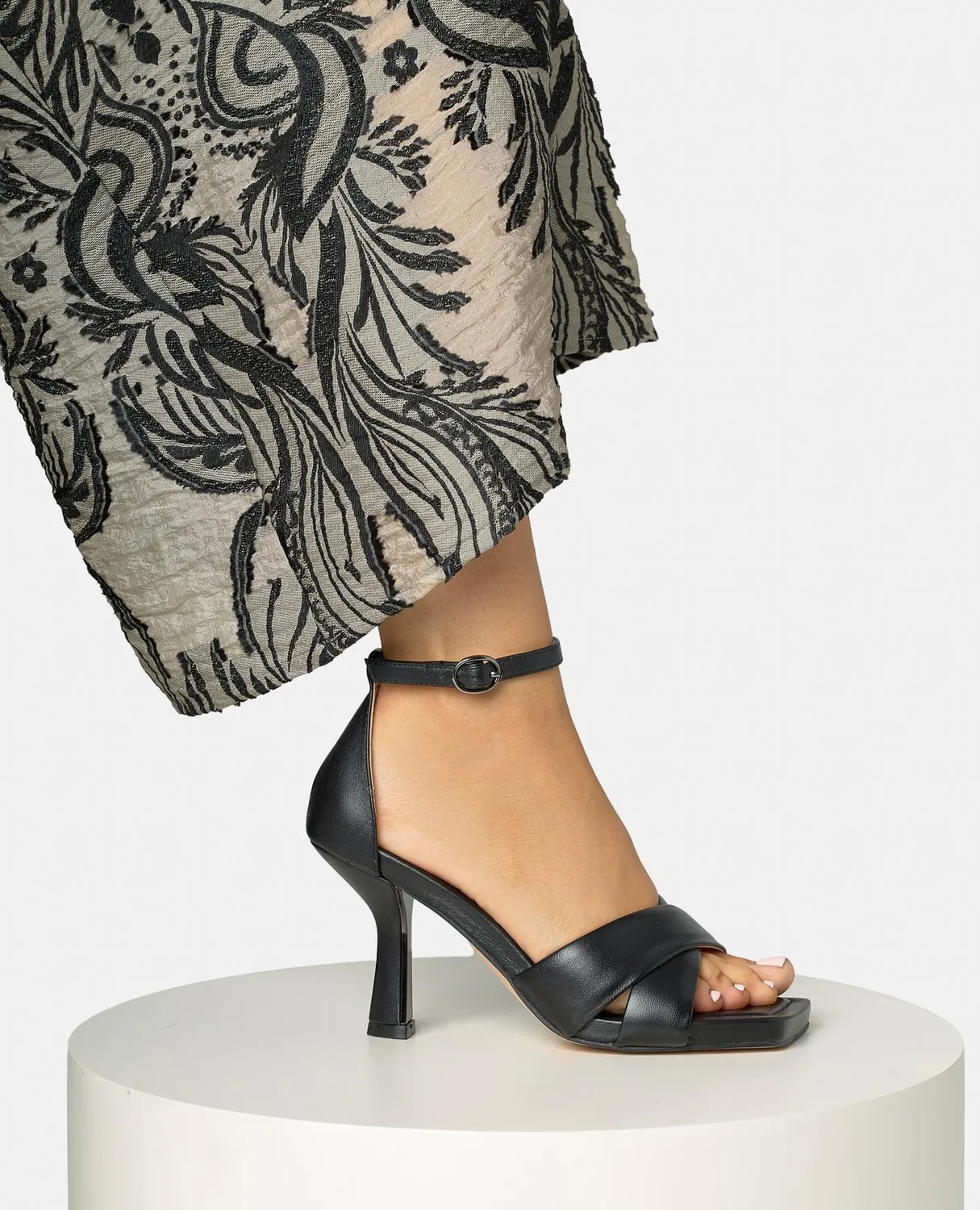 Alma en Pena V264011 sandales talon noir 9 cm cuir
