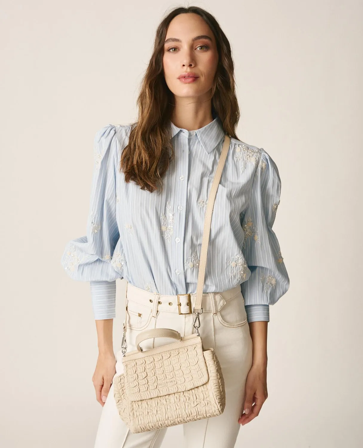 Alma en Pena V26BG060 sac cuir gris relief bandoulière