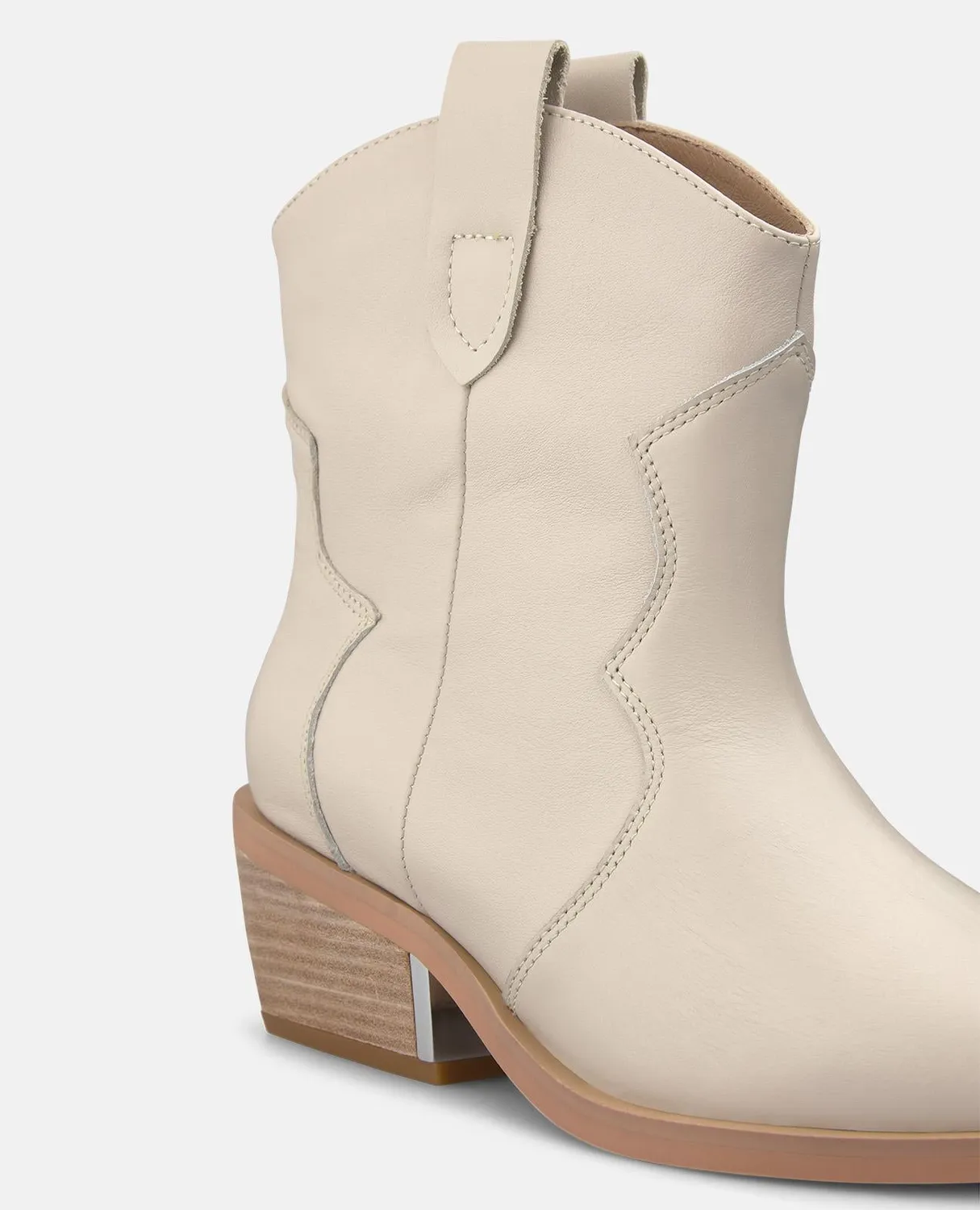 Alma en Pena V260251 bottines cowboy cuir ivoire