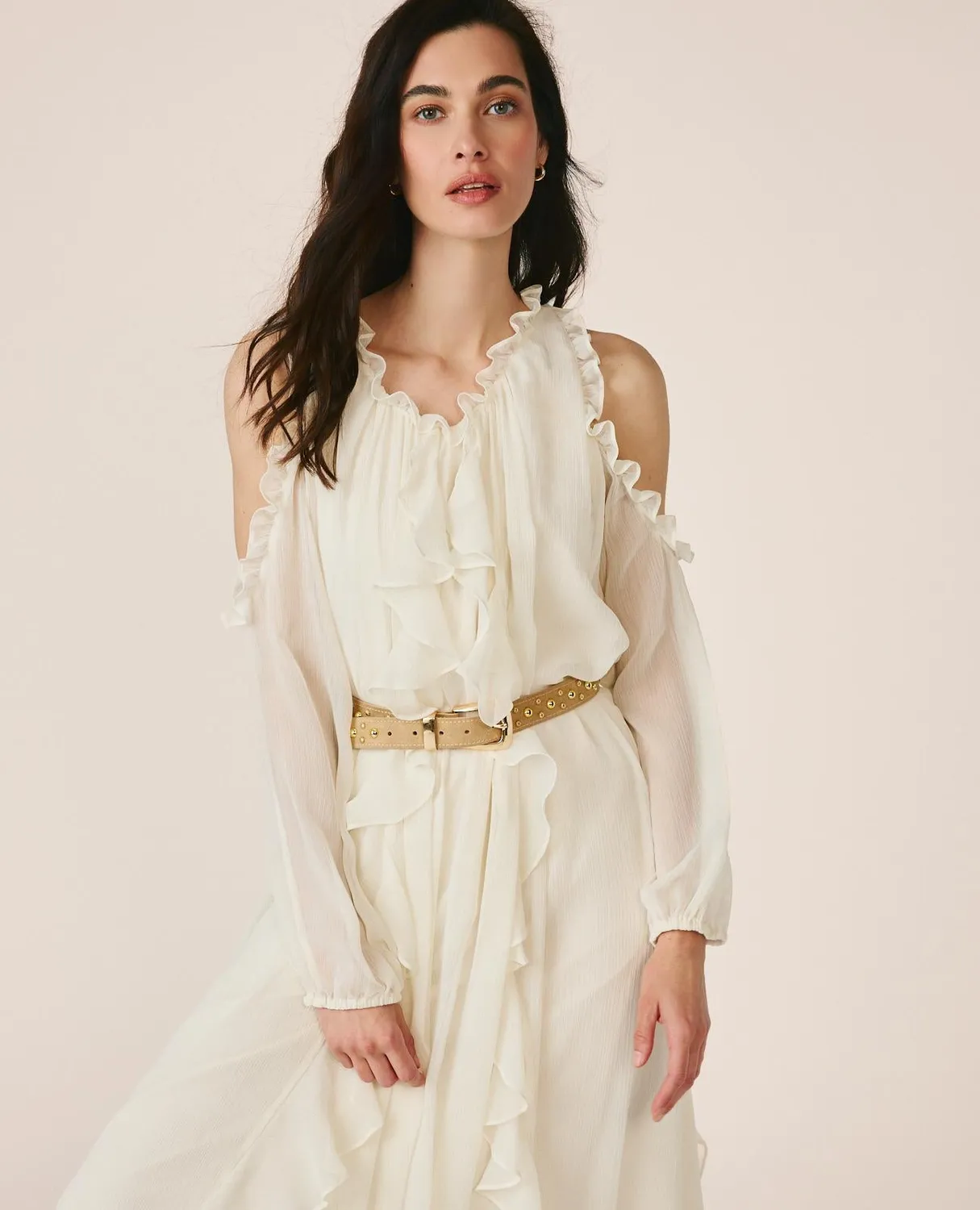 Alma en Pena V26CL0236 robe midi fluide blanche volants
