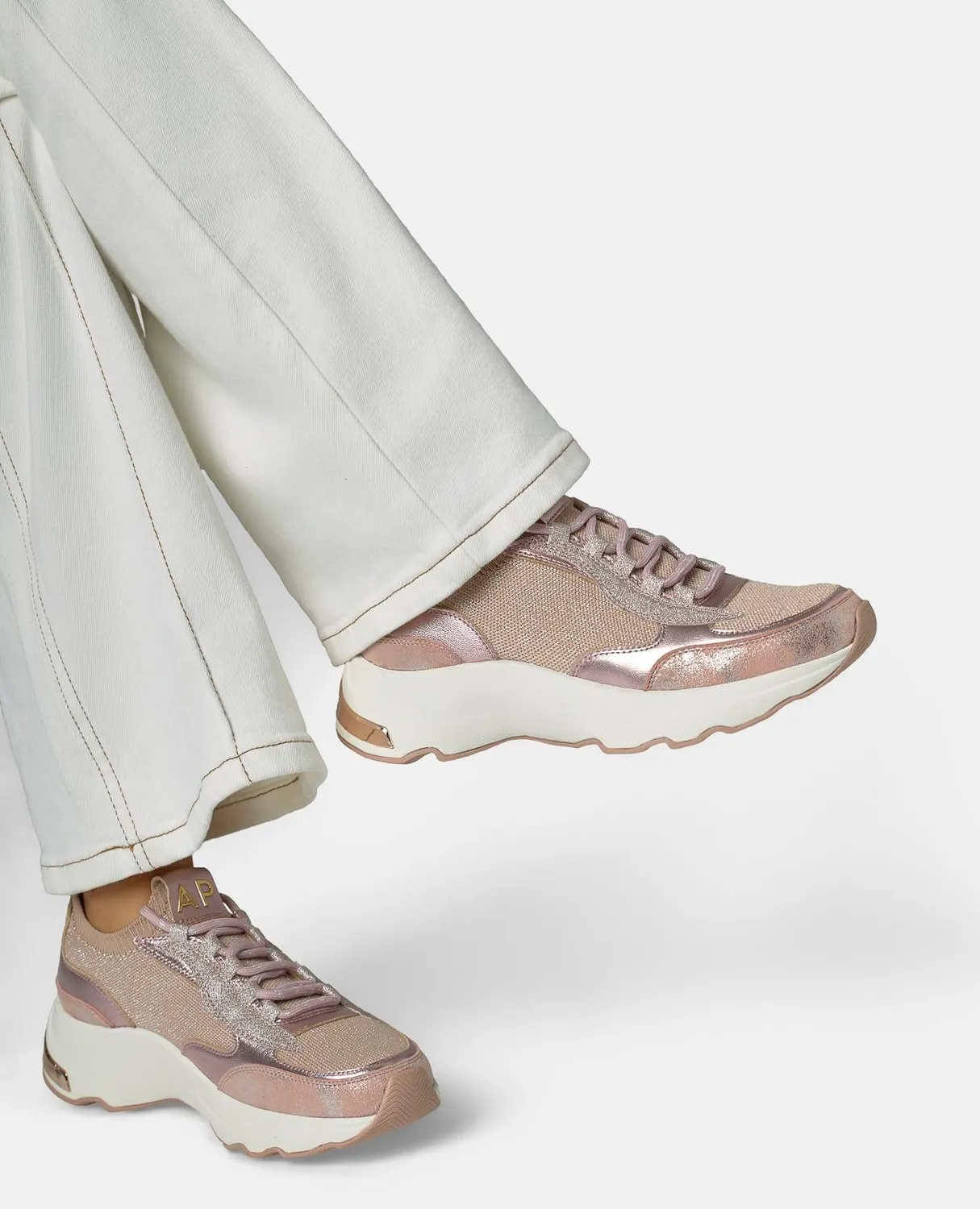 Alma en Pena V2652600 sneakers plateforme roses 4,5 cm