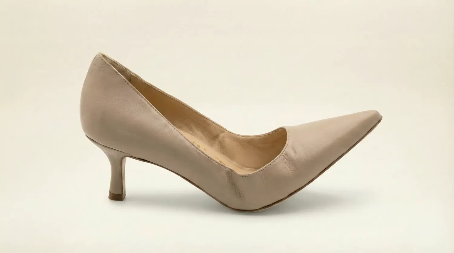 Matteo Pitti Penny 50 escarpins taupe kitten heel