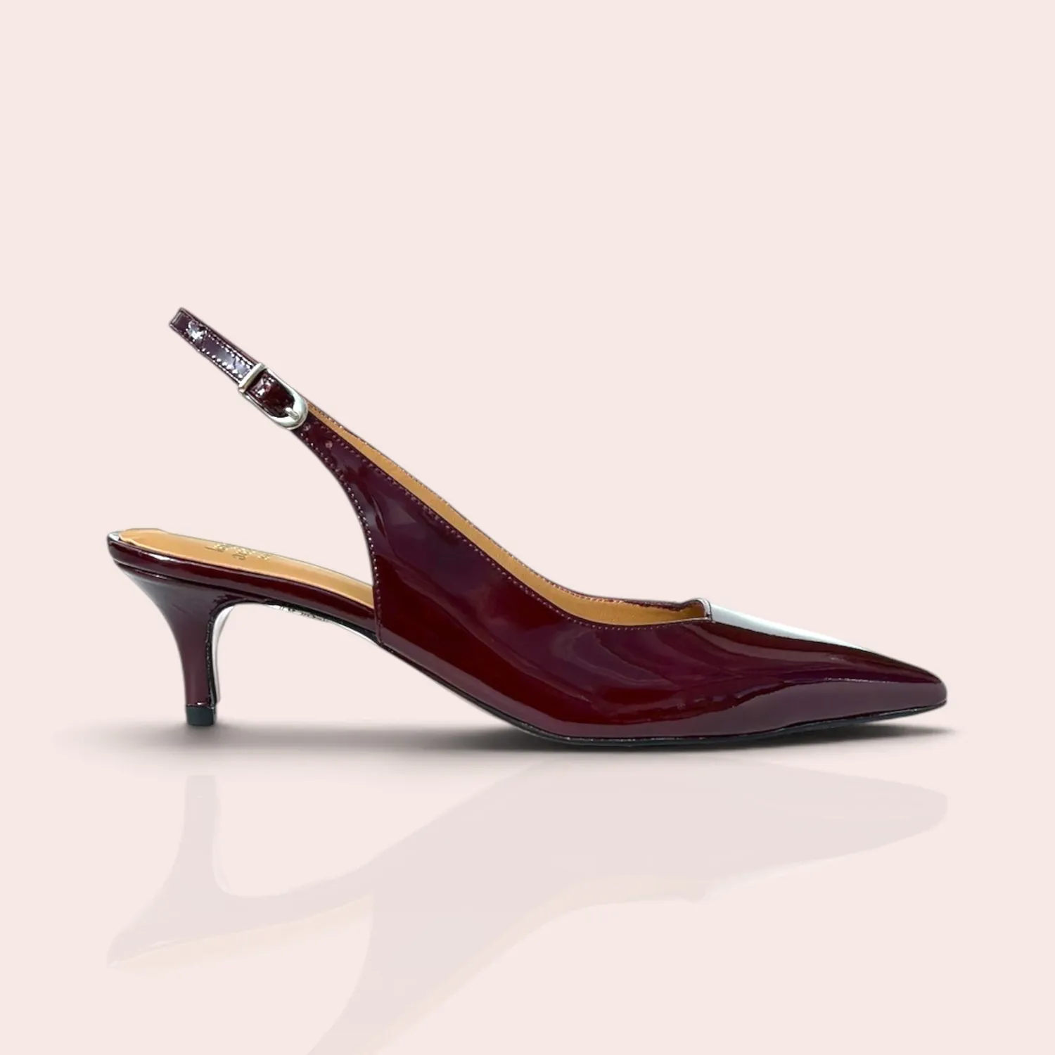 Karine Arabian Cassandra slingback cuir noir talon kitten