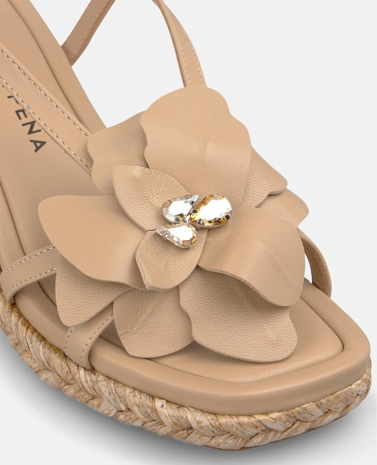 Alma en Pena V266751 sandales compensees beige talon 7 cm