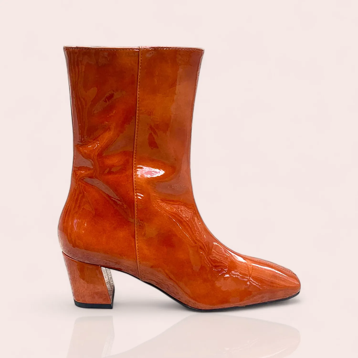 Karine Arabian Philo bottines cuir verni crème