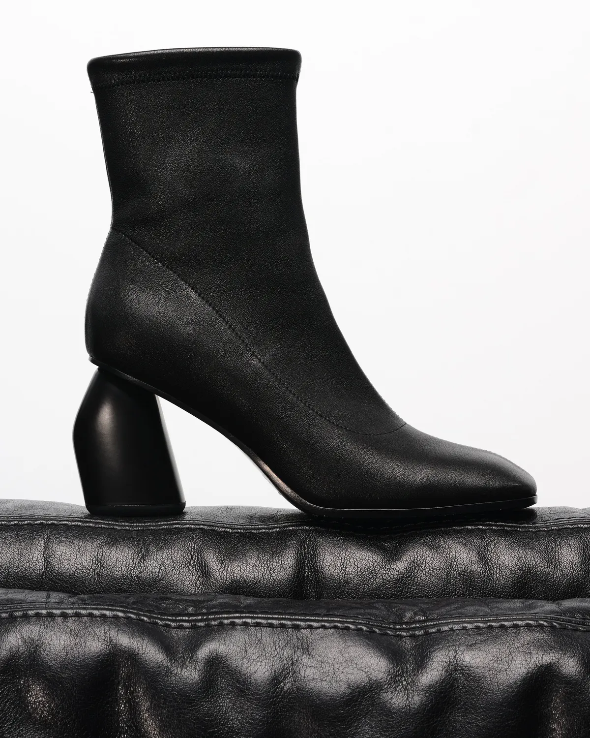 Mi/Mai Rasmus High Black Lamb bottines talon haut
