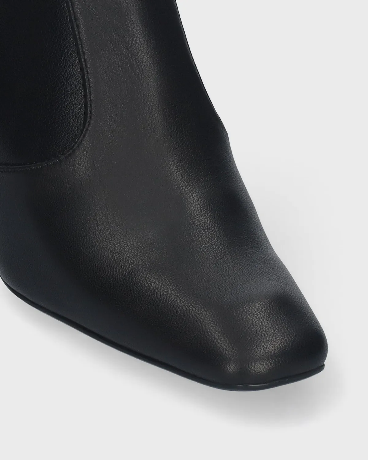 Lola Cruz Hanna 80 bottines noires talon 8 cm