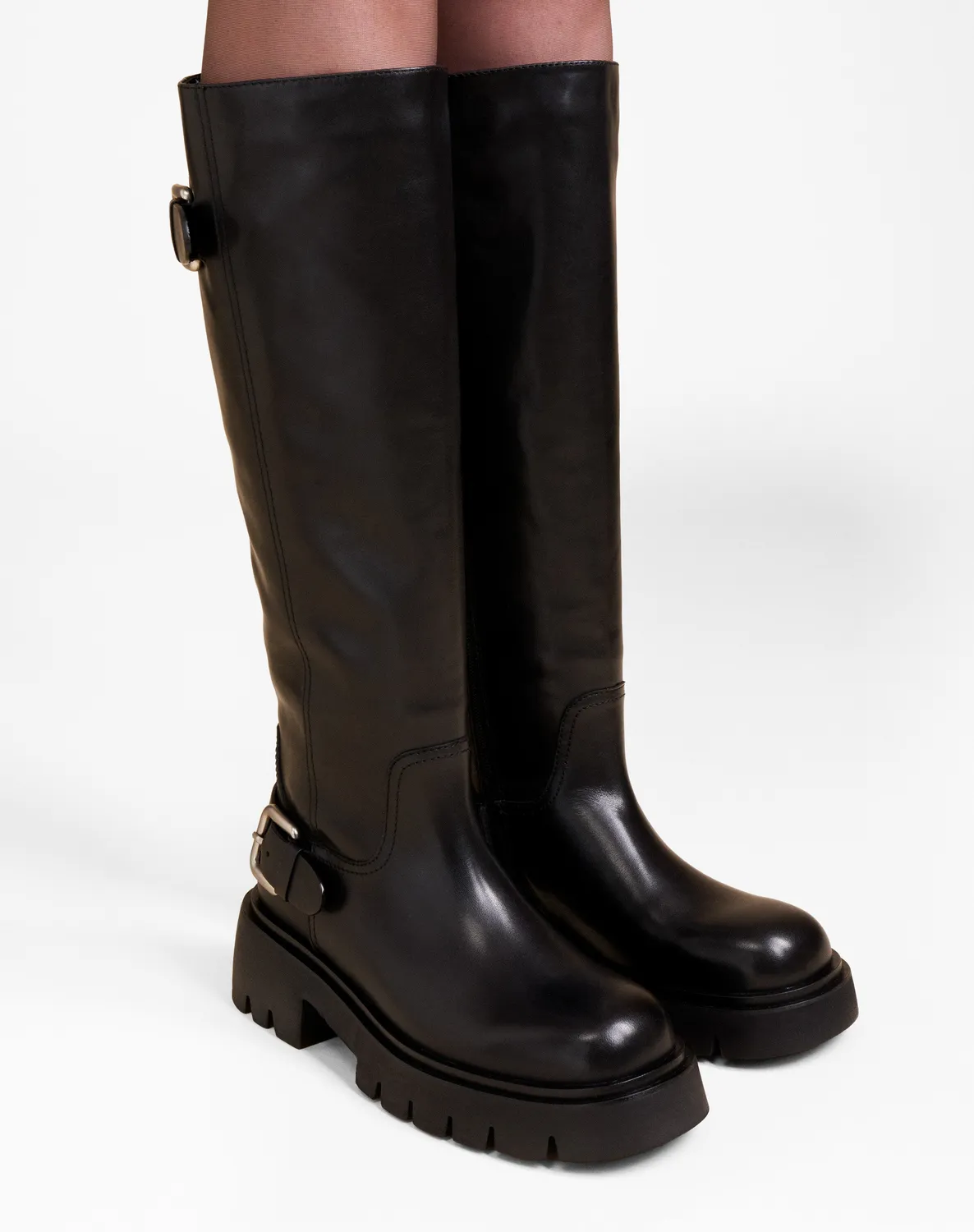 Mi/Mai Herpen Black bottes cuir noires crantées
