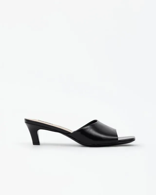 Mi/Mai Liz Black mule cuir noir talon bas