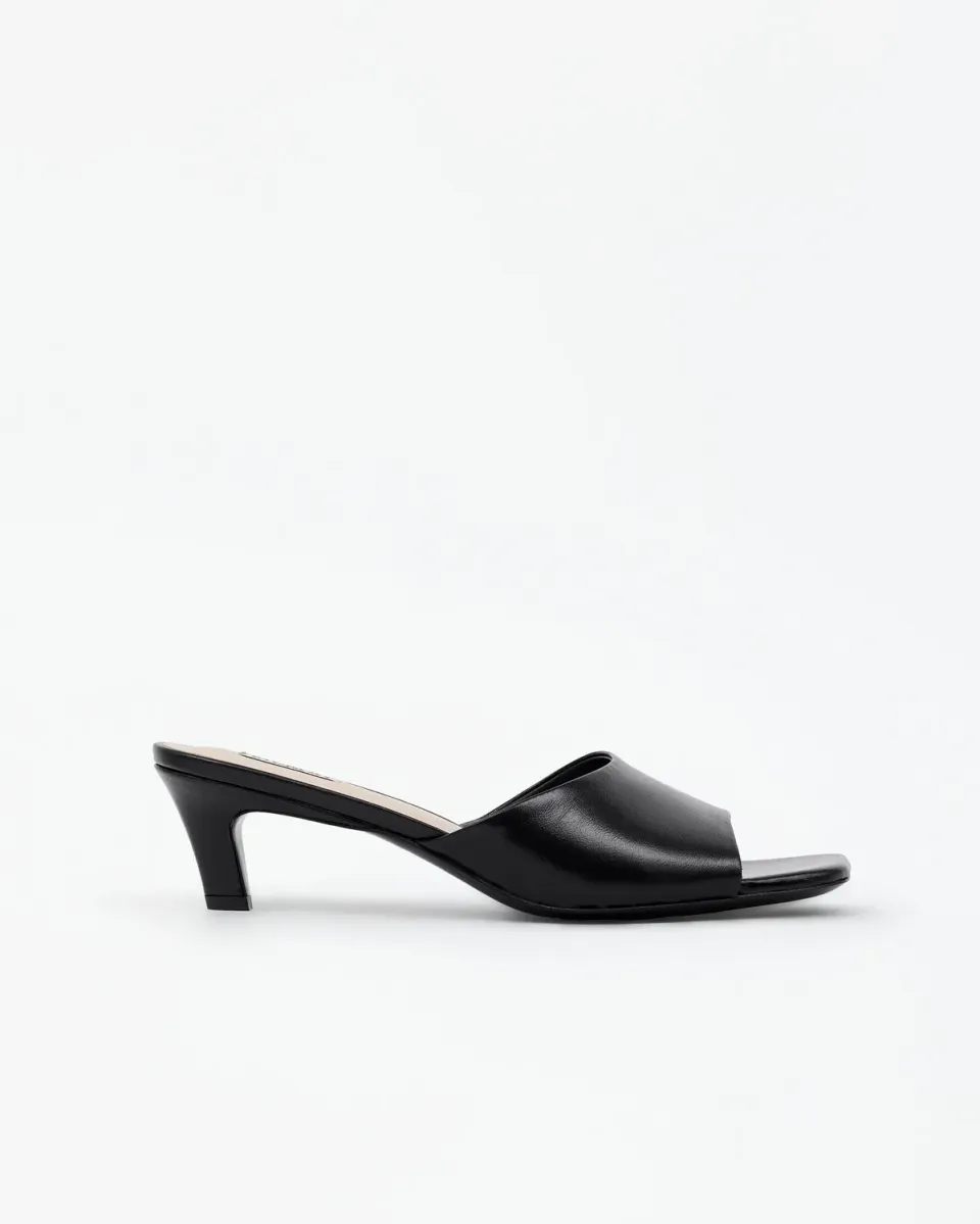 Mi/Mai Liz Black mule cuir noir talon bas