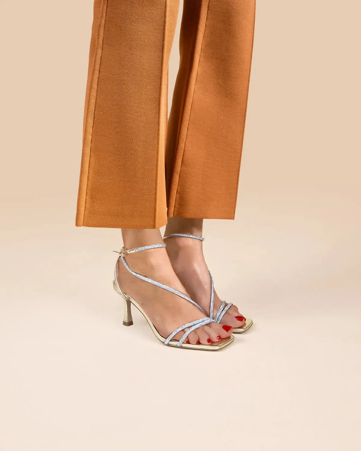Mi/Mai Capri Gold sandales talons strass doré cérémonie