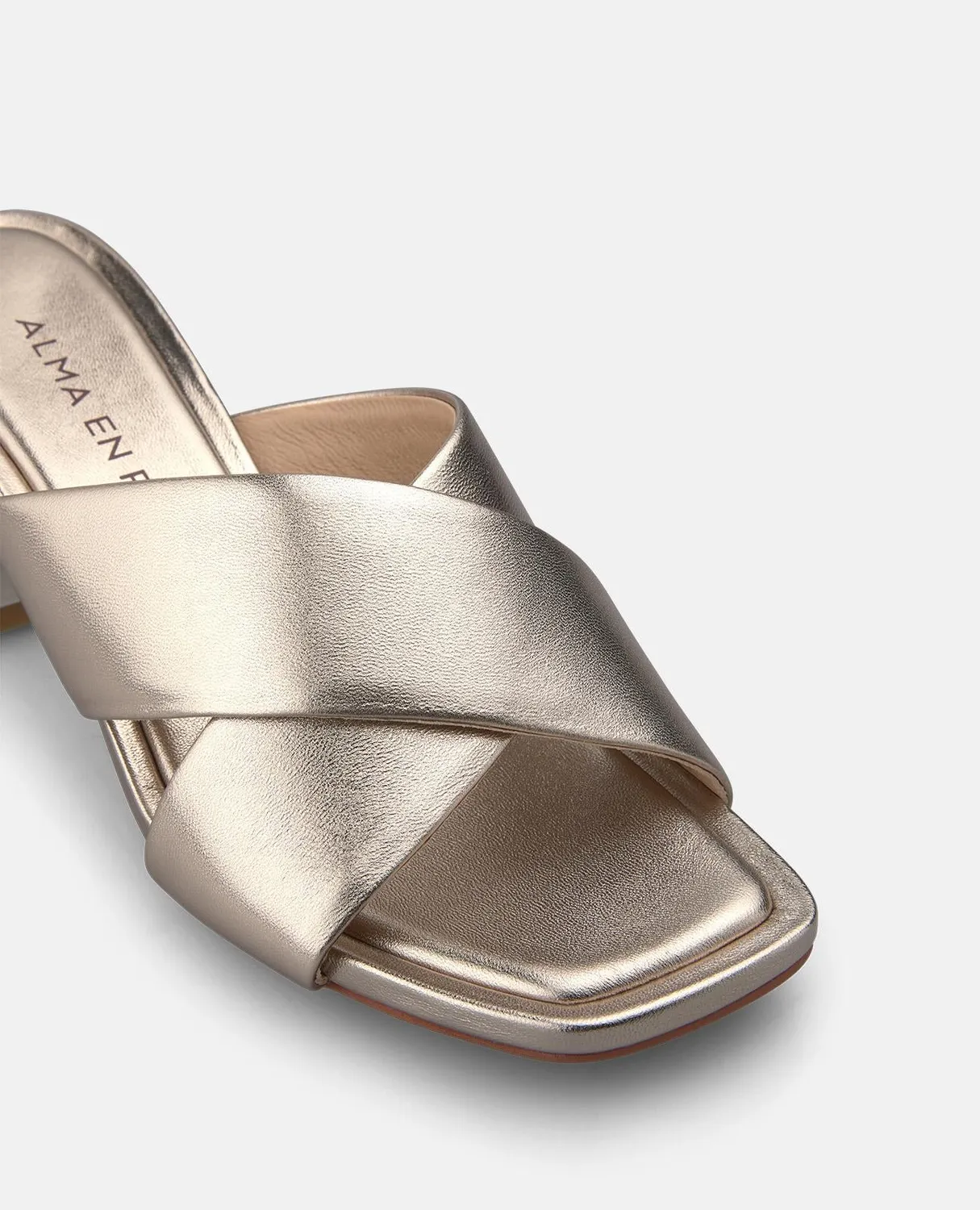 Alma en Pena V263104 sandales bronze croisées talon 6 cm